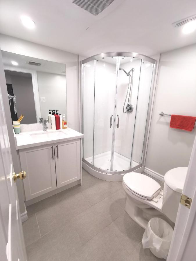 Perfect Location Comfort Private House Lower Level 2 Bedroom Unit Mississauga Ngoại thất bức ảnh